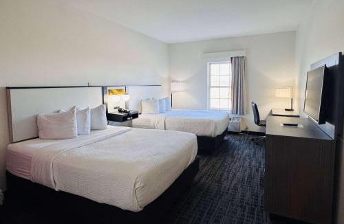 Sparta Hotel | Ramada by Wyndham Sparta/At Speedway