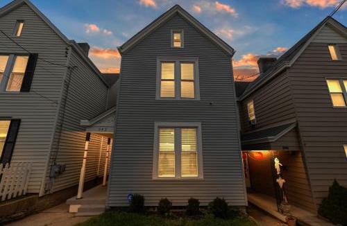 Bellevue House | Recently Renovated Home in the Heart of Bellevue! home