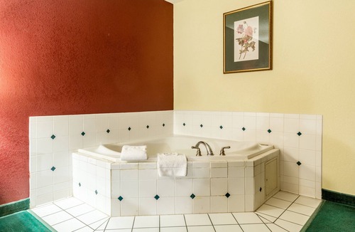Morehead Hotel | Red Roof Inn Morehead