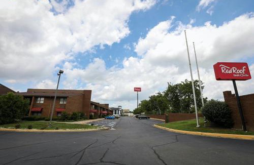 Lexington Hotel | Red Roof Inn & Suites Lexington - Hamburg