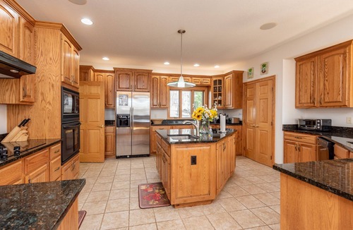Swanton House | Relax, Play w/Lake Days & Fire Pit Nights