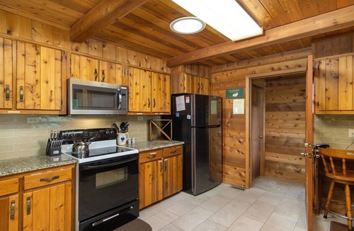 Lake Lure House | Relaxation Station at Rumbling Bald