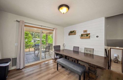 Post Falls House | Relaxing Post Falls Oasis