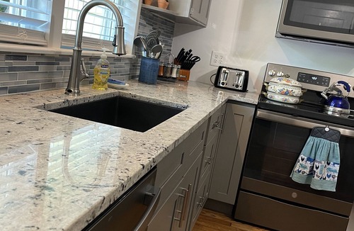 Bakersville House | Renovated and updated farmhouse with large outdoor deck!