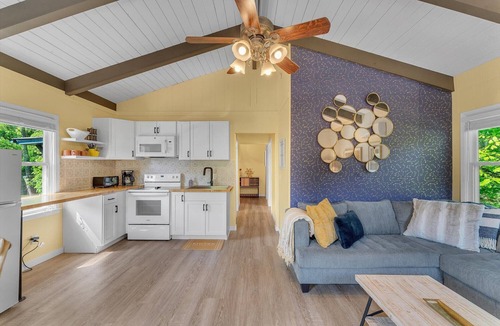 Newland Ski Chalet | Rent the *Whole Camp* Sleeps 15!