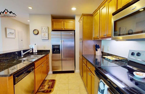 Sugar Mountain Condo | Reserve II 9B Mountain Views Near Ski Slopes