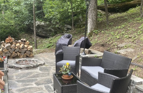 Lake Lure Resort | Resort Amenities in Western NC - Rumbling Bald Resort