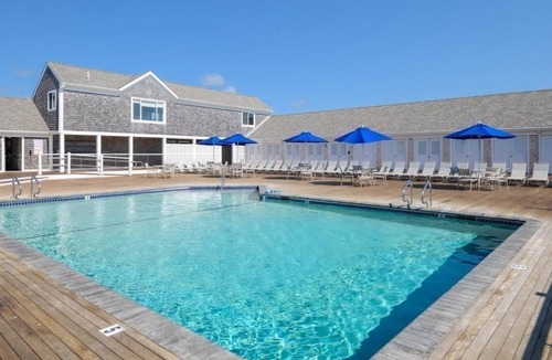Northwest Harwich Condo | Resort-Style Condo with Water Views, Private Beach-Ideal for Long Stays!