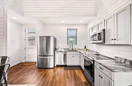 Sevierville Cabin | Retreat Cabin: Gatlinburg Pigeon Forge Dollywood Sevierville