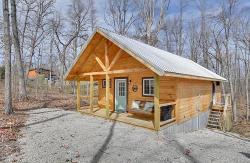 Frenchburg House | Retro Studio: Romantic Getaway in Frenchburg