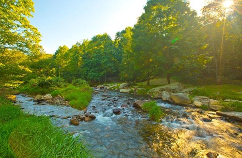 Elk Park House | River Sound Cabin at Eagles Nest