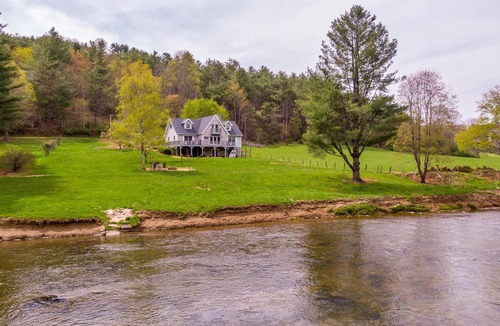 Jefferson House | Riverbank Retreat - Hot Tub, Game Room, & Fantastic River Access