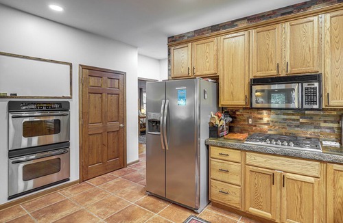 Rutherfordton House | Riverfront Lake Lure Lodge w/Fire Pit & Hot Tub!