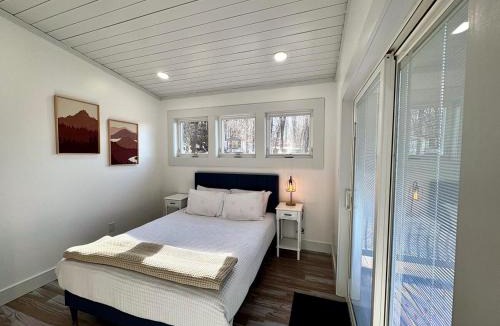 Zionville House | Roby Cottage