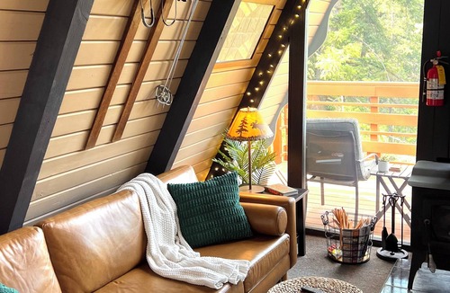 Peshastin Cabin | Romantic A-frame Cabin with Cedar Sauna, Private River and Scenic Views
