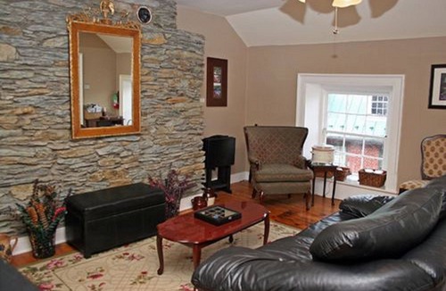 Harpers Ferry House | Room In Central Historic Downtown - Mountain View