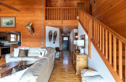 Boone Cabin | Rosey Outlook - Hot Tub, Great Views, Pool Table, between Boone & Blowing Rock
