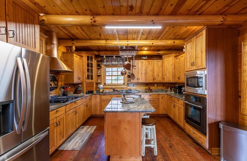 Banner Elk House | Running Waters Lodge - private log home with hot tub, game room, fire pit!