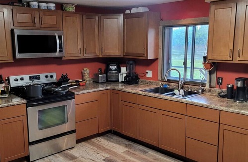 St. Joseph Cabin | Rustic Waterfront 2 BR Cabin Stunning Sunset View!