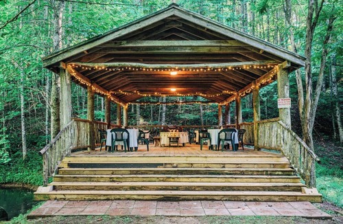 Roan Mountain House | Safe Haven Farm Gulf Breeze RVCamper Roan Mountain