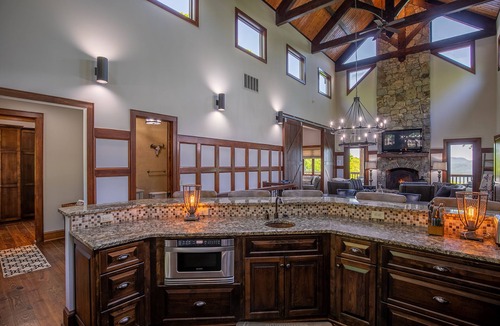 Banner Elk Cabin | Sanctuary- Luxury Eagles Nest 4BR with sweeping views, hot tub, hiking, and more!