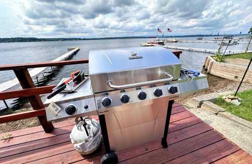 Saratoga Springs Apartment | Saratoga Lakeside Retreat #2