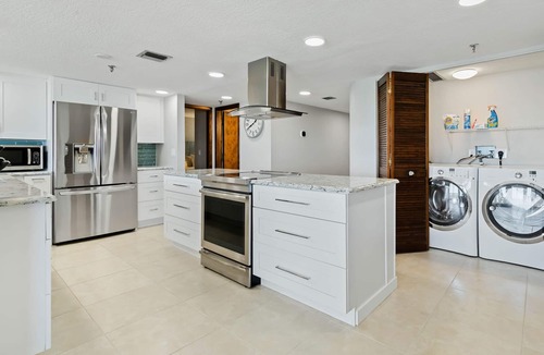 Ormond-by-the-Sea Condo | Scenic ocean front condo - panoramic views, walk out to beach!