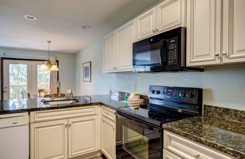Sugar Mountain Condo | Scenic one bedroom Mountain Condo at The Highland at Sugar – Great Location!