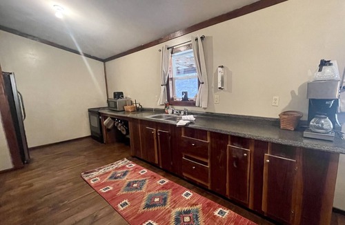 Garrison Cabin | Secluded cabin located on 400 acres in the beautiful hills of Kentucky.