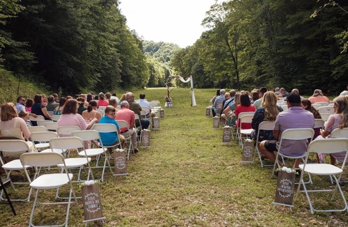 Garrison Cabin | Secluded cabin located on 400 acres in the beautiful hills of Kentucky.