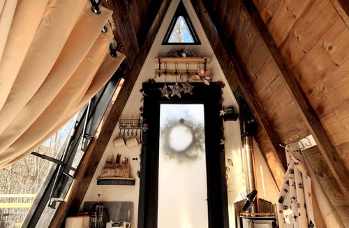 Elk Garden Cabin | Secluded Off-Grid A-Frame Cabin with Creek Access near Abrams Creek, West Virginia