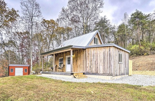 Gallipolis Ferry Apartment | Secluded Patriot Escape - 50 Acres of Hiking!