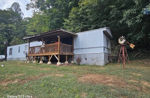 Summit House | Serene mobile home with AC in charming Ironton