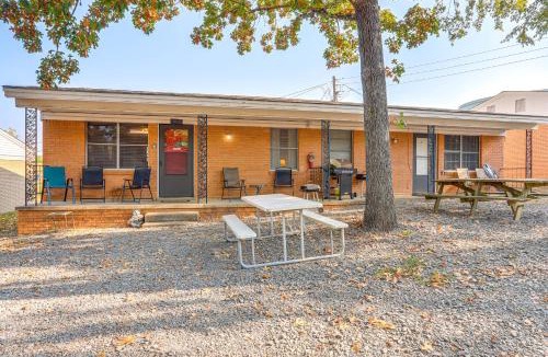Greers Ferry House | Shared Dock & Yard: Greers Ferry Lake Home!