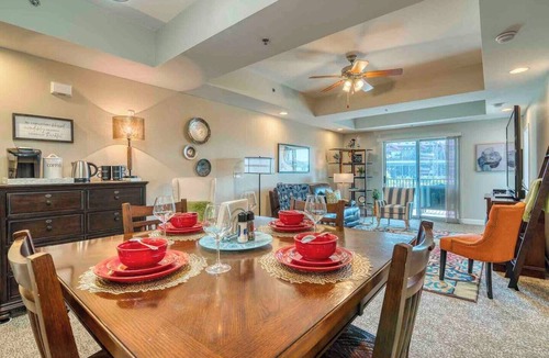 Bluff City Condo | Shifting Gears to Comfort -2BR/2BA @BMS, Elevator