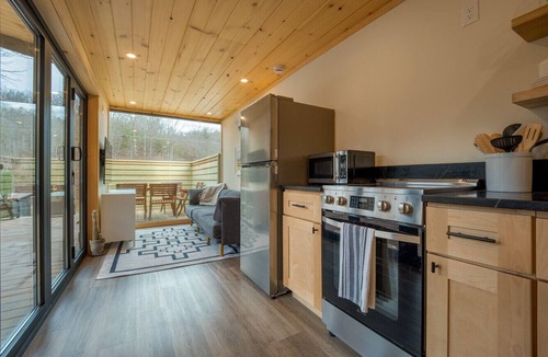 Hurricane Apartment | Shipping Container at Double Nickel Farm