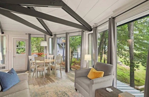 Sugar Mountain Cabin | Ski In/Ski Out Round House in Sugar Mountain