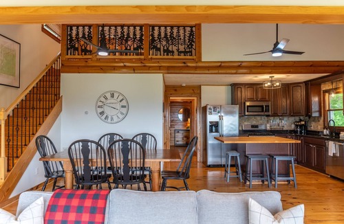 Lenoir House | Skyline Escape: Stunning Long Range Views, Hot Tub, Firepit, Lawn Games