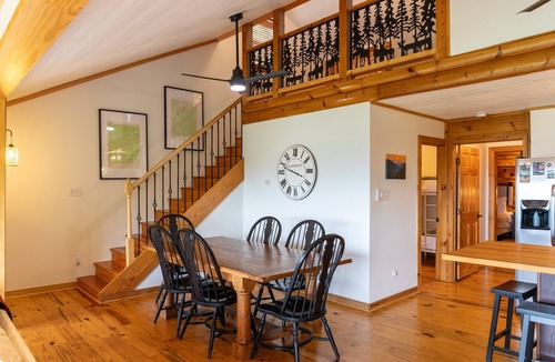 Lenoir House | Skyline Escape: Stunning Long Range Views, Hot Tub, Firepit, Lawn Games