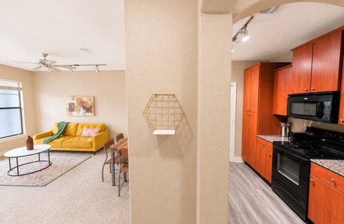 North Little Rock Apartment | Sleepover | Quaint 1BD/1BA + Pool - Little Rock