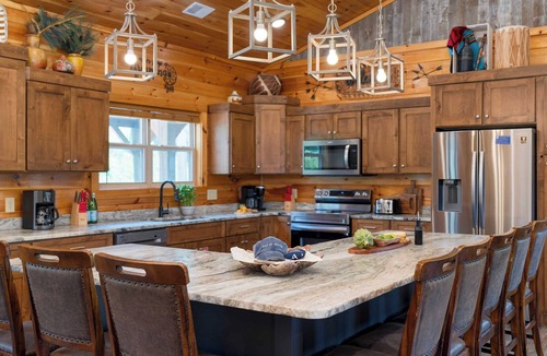 Chalet Village North Cottage | Sleeps 24 2 Homes, Hot Tub, Sauna, Movie Theater, Firepit, Pool, Tennis Courts