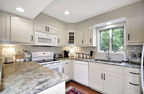 Blowing Rock Condo | Smokies 6 | Fireplace, Restaurant, Pool, Spa