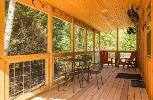 Rogers House | Soul Sister- Creek View, WiFi, Firepit, WiFi, Hiking, 4 mins to Natural Bridge