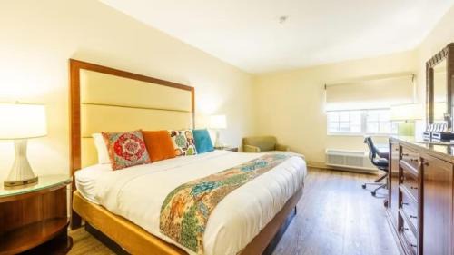 Sunrise Summit Hotel | South Branch Inn Romney