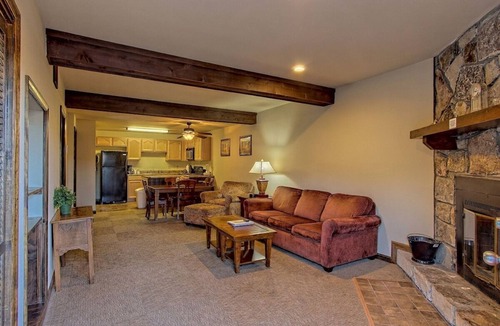 Sugar Mountain Apartment | Spacious 2 BR | The Highlands At Sugar