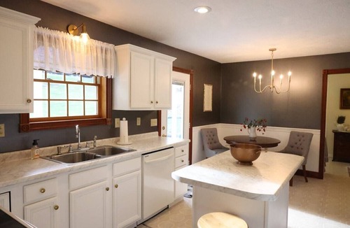 Hitchins House | Spacious Family Home w/Fireplace & Fire Pit