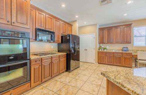 Gilbert House | Spacious Gilbert Retreat w/Pool & Home Theater