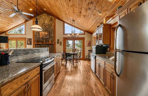 Banner Elk Cabin | Spacious Mountain Lodge w/Hot Tub, Sauna, Theater & Game Room Near Banner Elk