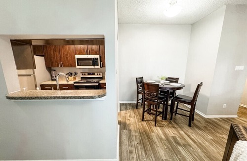 South Side Apartment | Spacious Poolside Oasis with Easy Access & Parking