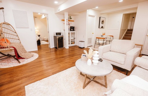 Colesville Apartment | Spacious Private Floor - 2 Suites - Near Parks & Easy DC Access